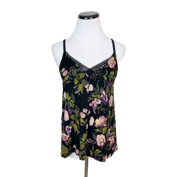 stars above Other - 𝅺nwt Stars Above Floral Camisole Tank Top